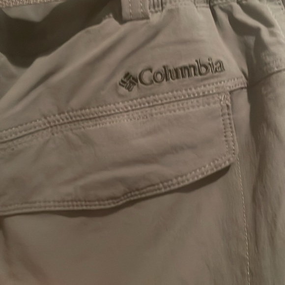 NWOT Columbia hiking capris - Picture 5 of 7